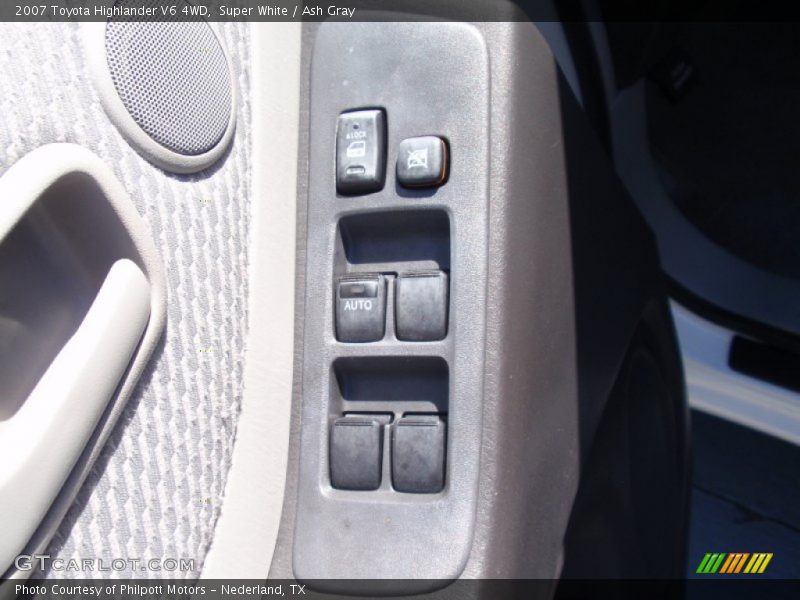 Super White / Ash Gray 2007 Toyota Highlander V6 4WD