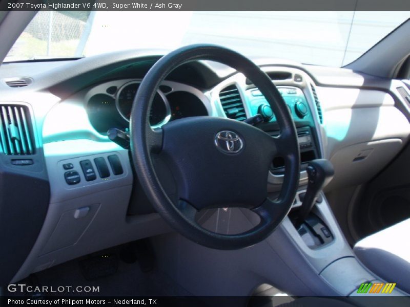 Super White / Ash Gray 2007 Toyota Highlander V6 4WD