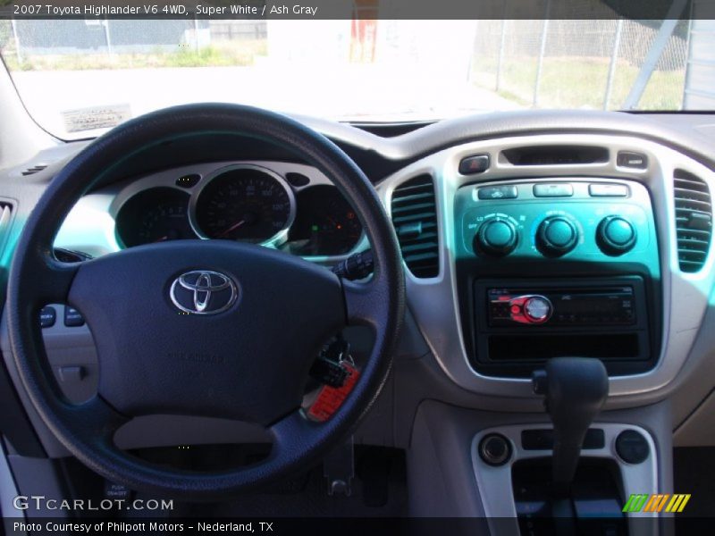 Super White / Ash Gray 2007 Toyota Highlander V6 4WD
