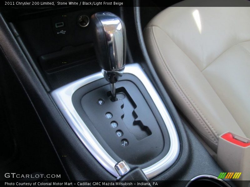 Stone White / Black/Light Frost Beige 2011 Chrysler 200 Limited