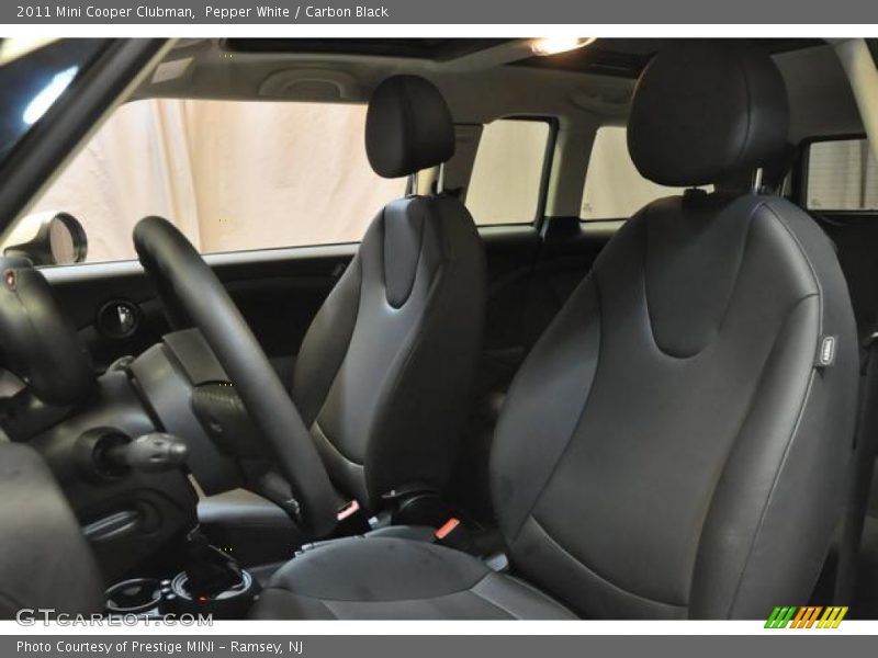 Pepper White / Carbon Black 2011 Mini Cooper Clubman