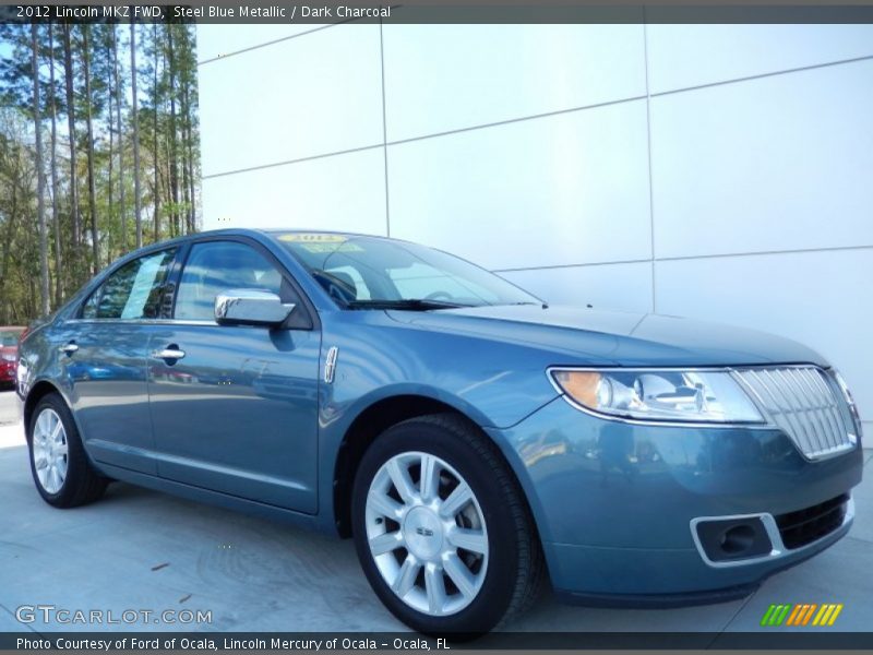 Front 3/4 View of 2012 MKZ FWD