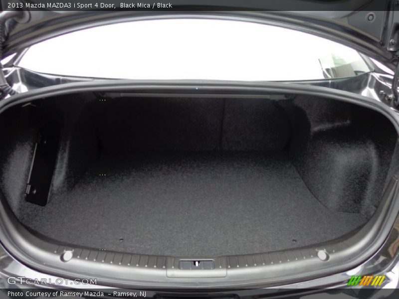 Black Mica / Black 2013 Mazda MAZDA3 i Sport 4 Door