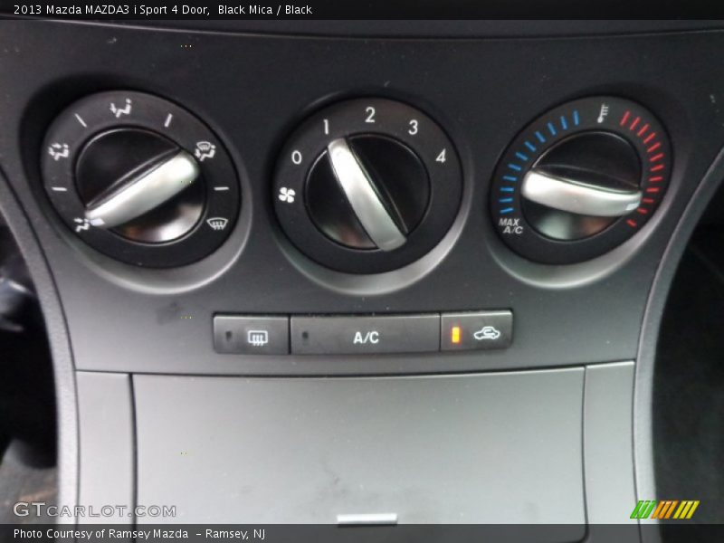 Black Mica / Black 2013 Mazda MAZDA3 i Sport 4 Door