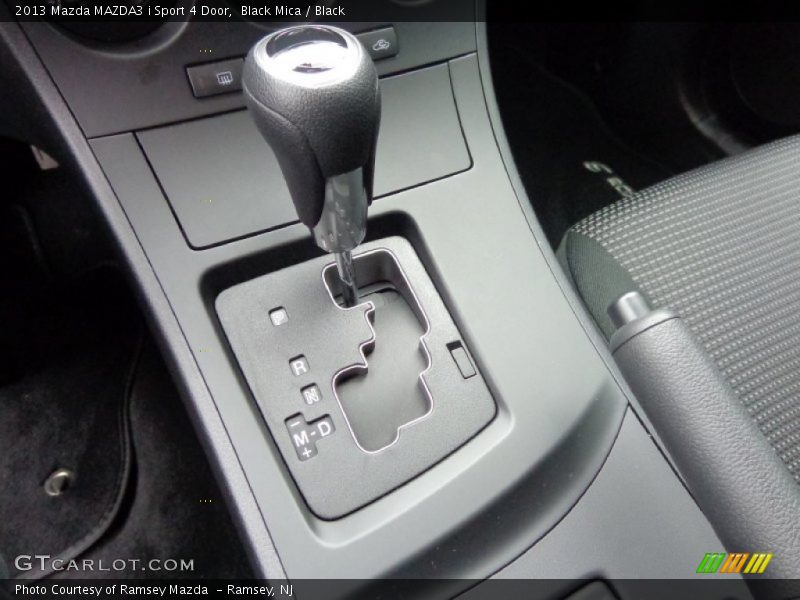 Black Mica / Black 2013 Mazda MAZDA3 i Sport 4 Door