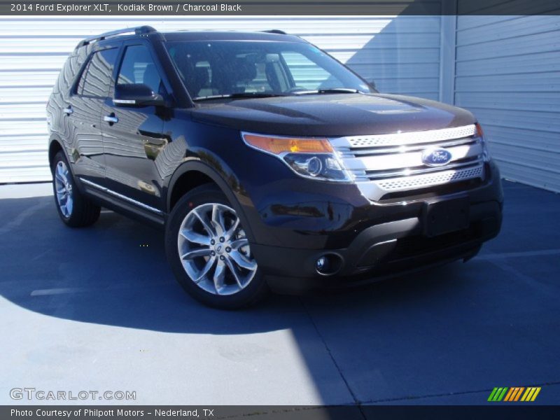 Kodiak Brown / Charcoal Black 2014 Ford Explorer XLT