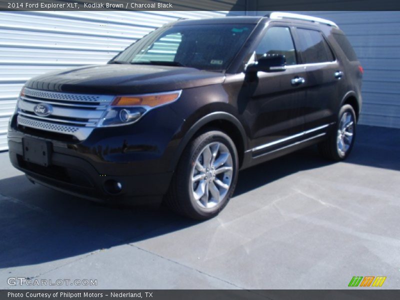 Kodiak Brown / Charcoal Black 2014 Ford Explorer XLT