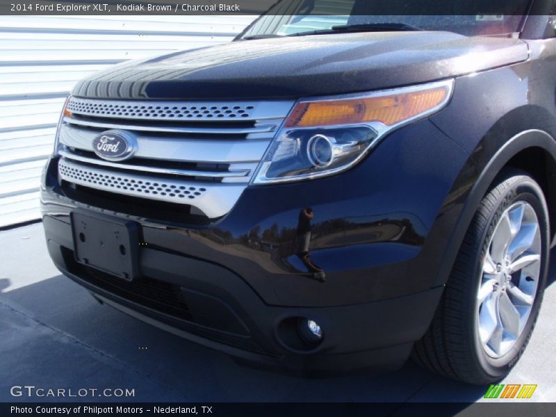 Kodiak Brown / Charcoal Black 2014 Ford Explorer XLT