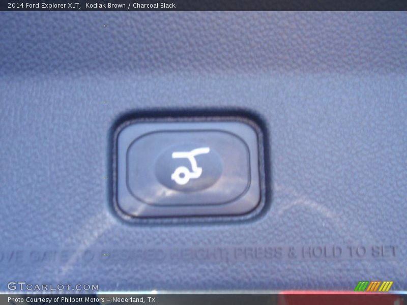 Kodiak Brown / Charcoal Black 2014 Ford Explorer XLT