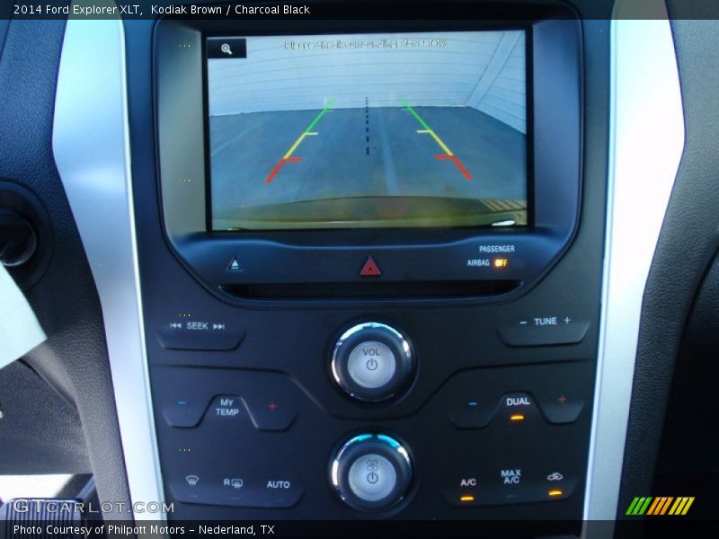 Kodiak Brown / Charcoal Black 2014 Ford Explorer XLT