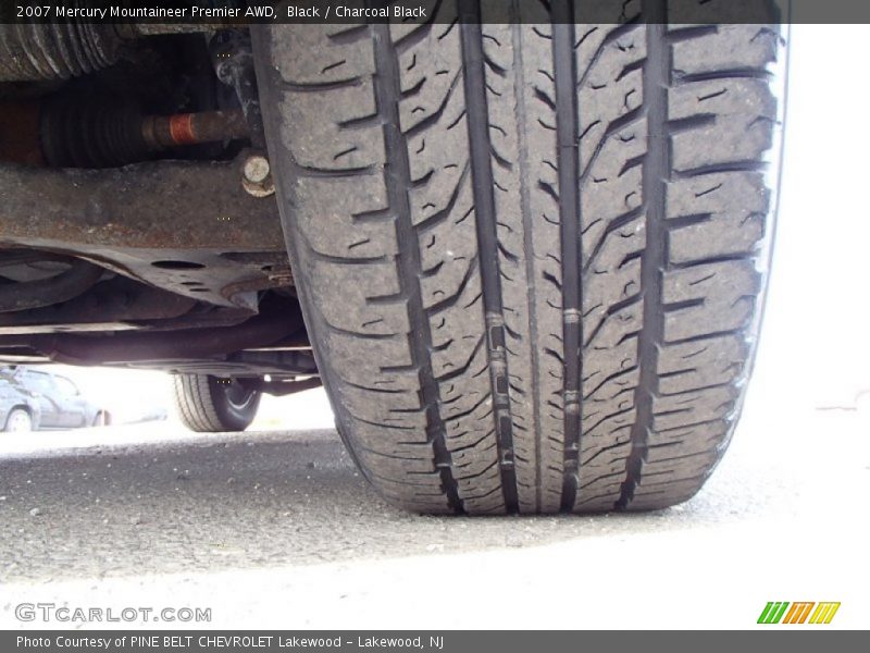 Black / Charcoal Black 2007 Mercury Mountaineer Premier AWD