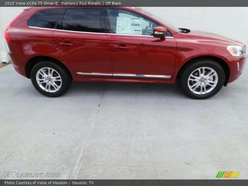 Flamenco Red Metallic / Off Black 2015 Volvo XC60 T5 Drive-E