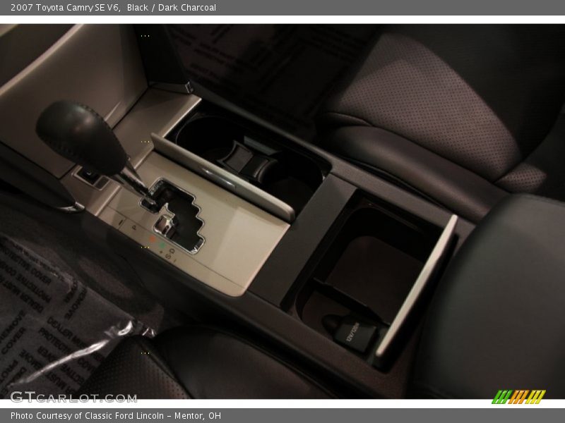Black / Dark Charcoal 2007 Toyota Camry SE V6