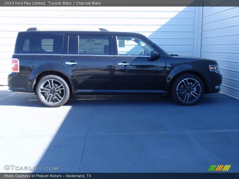 Tuxedo Black / Charcoal Black 2014 Ford Flex Limited