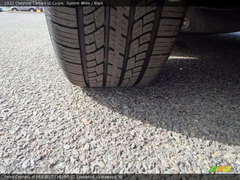 Summit White / Black 2013 Chevrolet Camaro LS Coupe