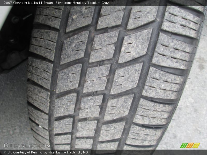 Silverstone Metallic / Titanium Gray 2007 Chevrolet Malibu LT Sedan