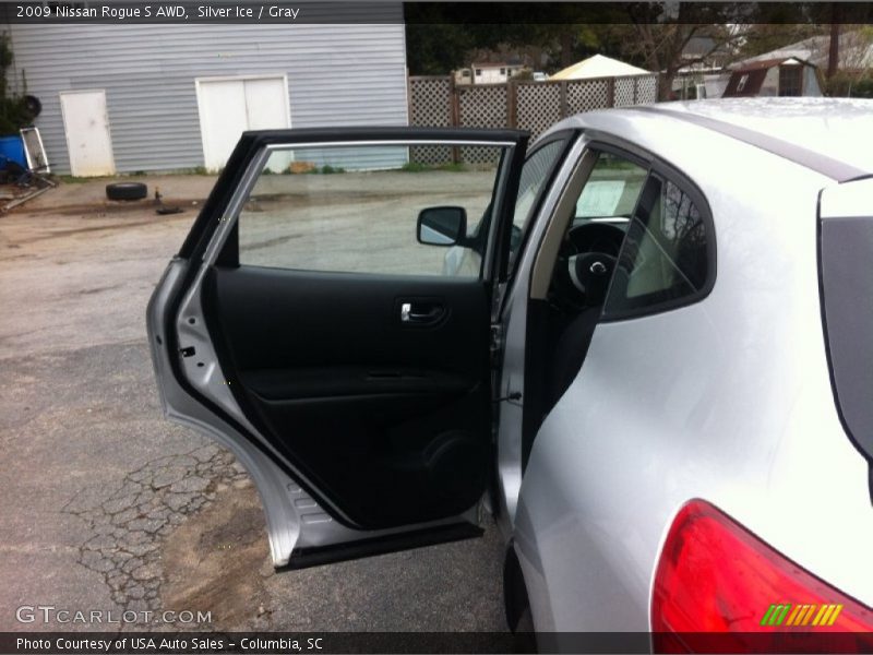 Silver Ice / Gray 2009 Nissan Rogue S AWD