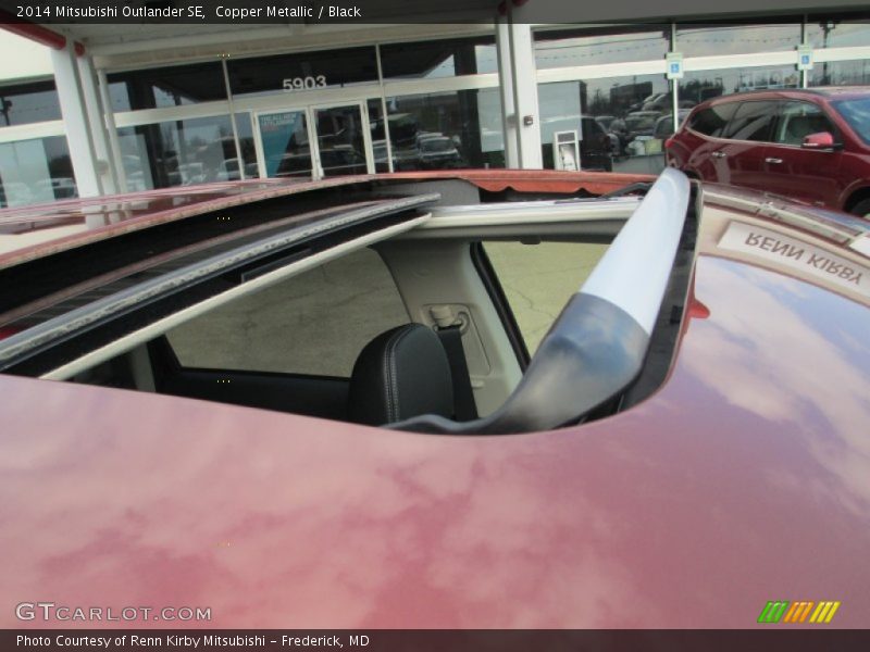 Copper Metallic / Black 2014 Mitsubishi Outlander SE