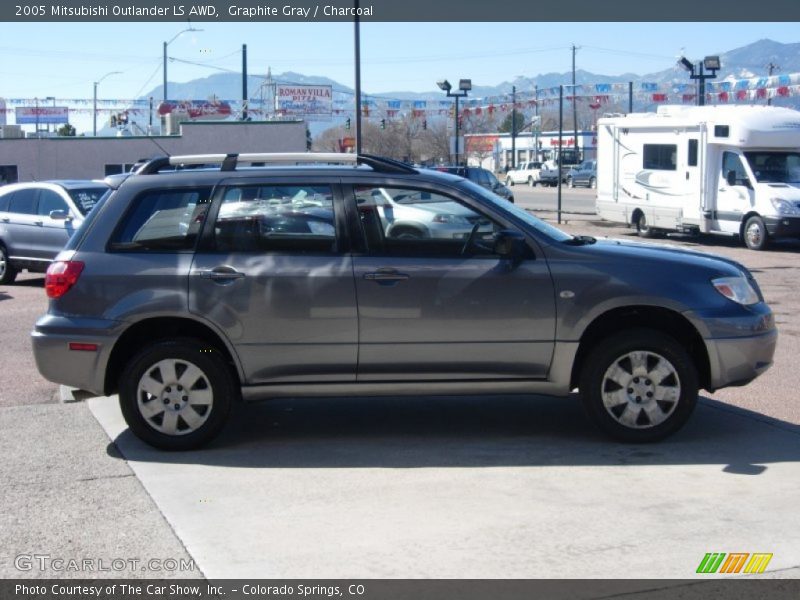 Graphite Gray / Charcoal 2005 Mitsubishi Outlander LS AWD