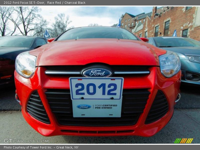 Race Red / Charcoal Black 2012 Ford Focus SE 5-Door