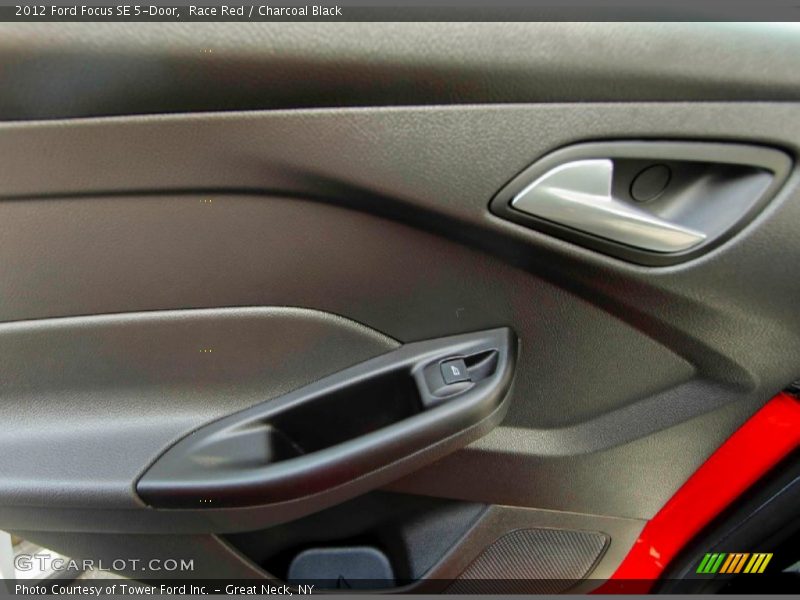 Race Red / Charcoal Black 2012 Ford Focus SE 5-Door