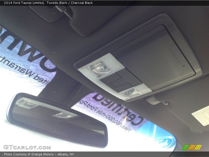 Tuxedo Black / Charcoal Black 2014 Ford Taurus Limited