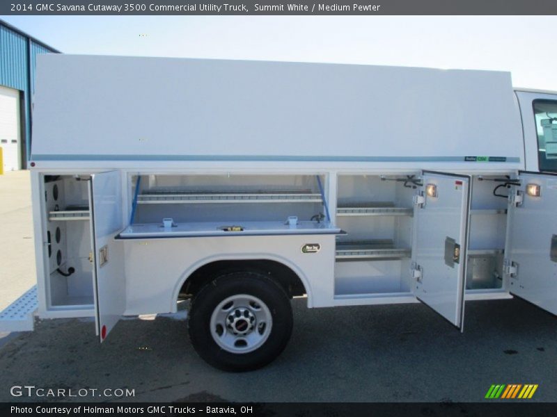 Summit White / Medium Pewter 2014 GMC Savana Cutaway 3500 Commercial Utility Truck