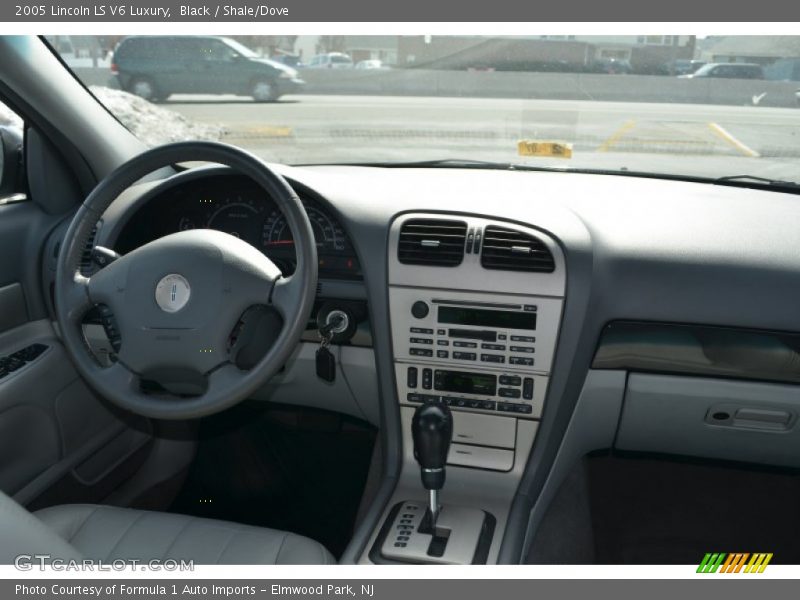 Black / Shale/Dove 2005 Lincoln LS V6 Luxury