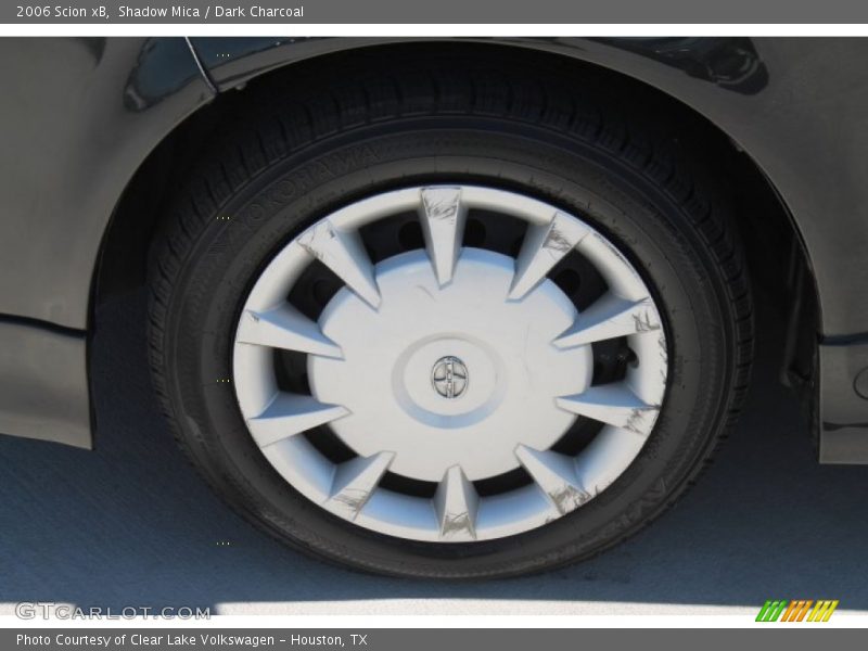 Shadow Mica / Dark Charcoal 2006 Scion xB