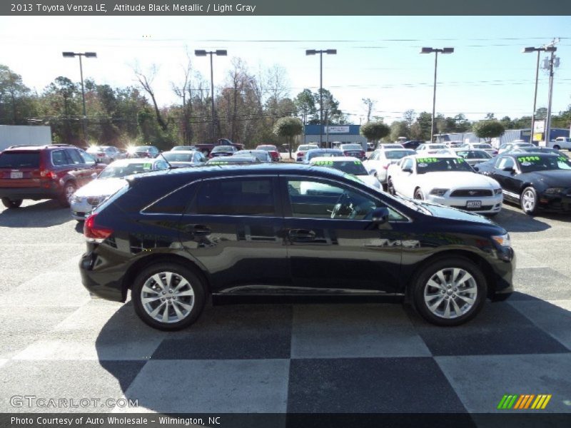 Attitude Black Metallic / Light Gray 2013 Toyota Venza LE