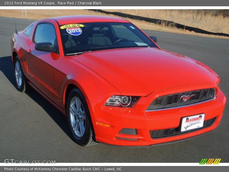 Race Red / Charcoal Black 2013 Ford Mustang V6 Coupe