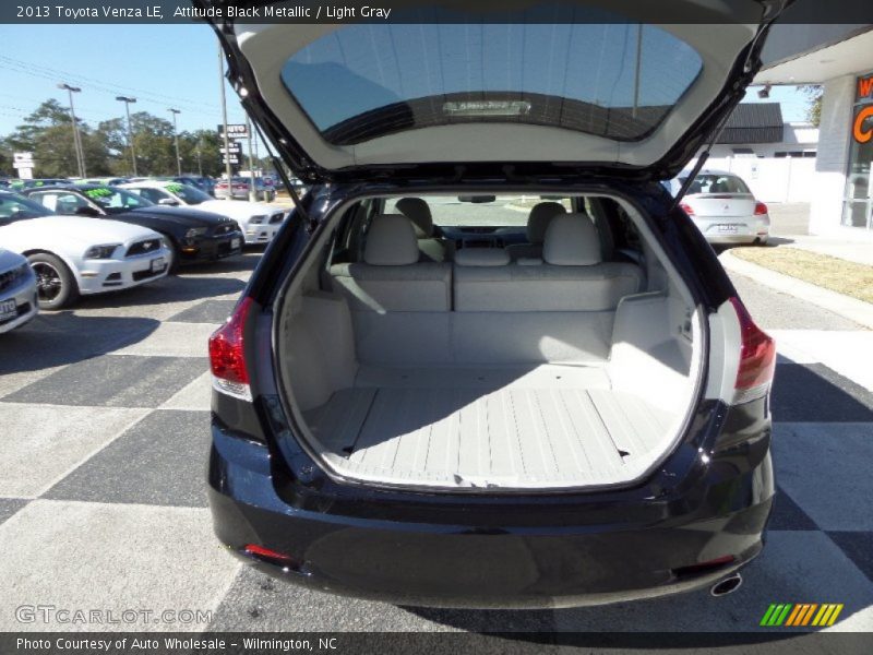 Attitude Black Metallic / Light Gray 2013 Toyota Venza LE