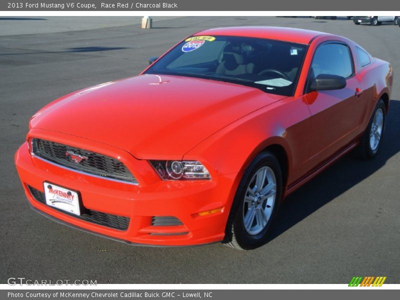 Race Red / Charcoal Black 2013 Ford Mustang V6 Coupe