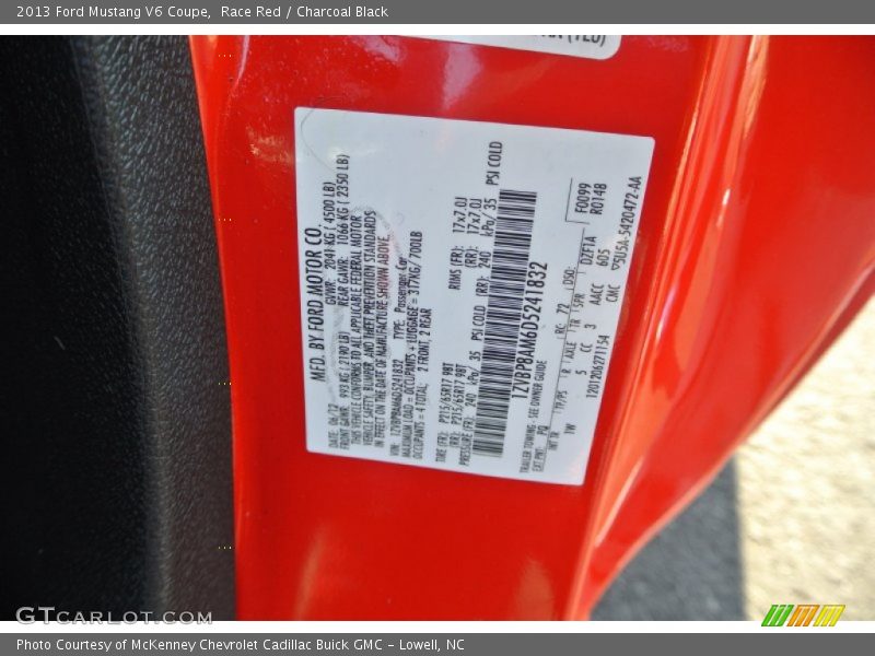 Race Red / Charcoal Black 2013 Ford Mustang V6 Coupe
