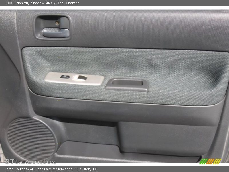 Shadow Mica / Dark Charcoal 2006 Scion xB