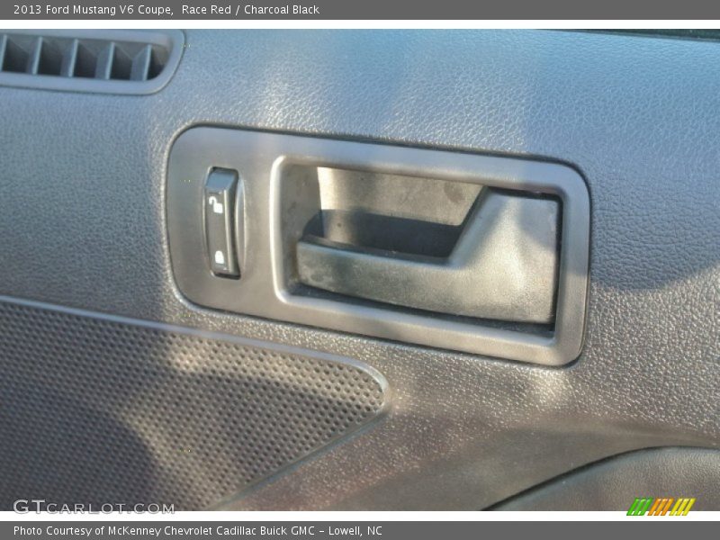 Race Red / Charcoal Black 2013 Ford Mustang V6 Coupe