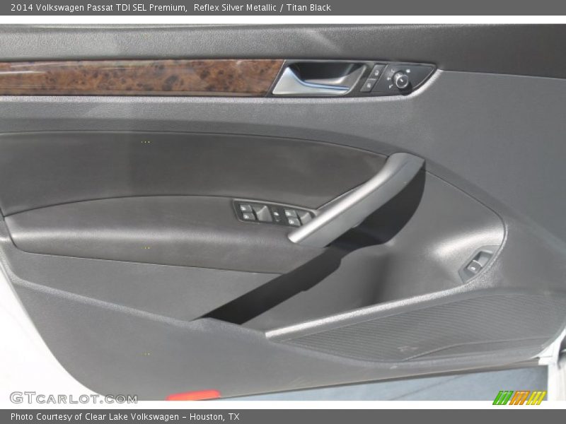 Reflex Silver Metallic / Titan Black 2014 Volkswagen Passat TDI SEL Premium