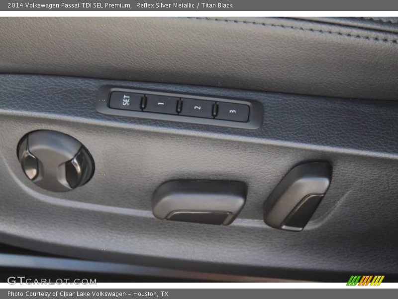 Reflex Silver Metallic / Titan Black 2014 Volkswagen Passat TDI SEL Premium