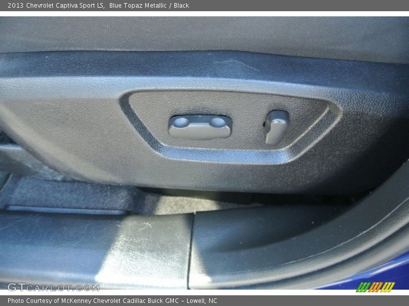 Blue Topaz Metallic / Black 2013 Chevrolet Captiva Sport LS