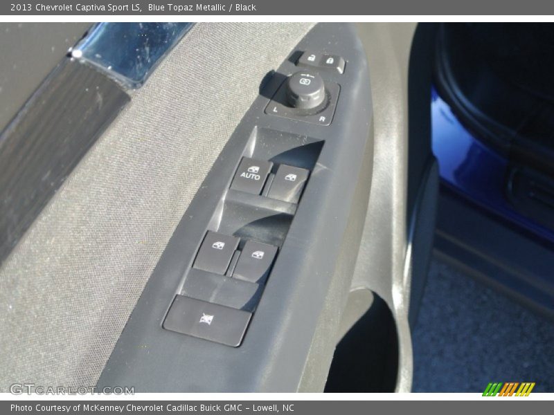 Blue Topaz Metallic / Black 2013 Chevrolet Captiva Sport LS