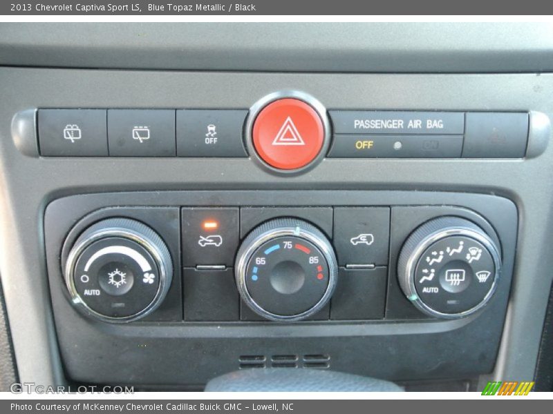 Blue Topaz Metallic / Black 2013 Chevrolet Captiva Sport LS