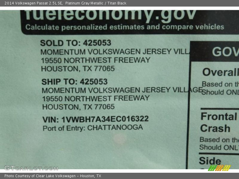 Platinum Gray Metallic / Titan Black 2014 Volkswagen Passat 2.5L SE