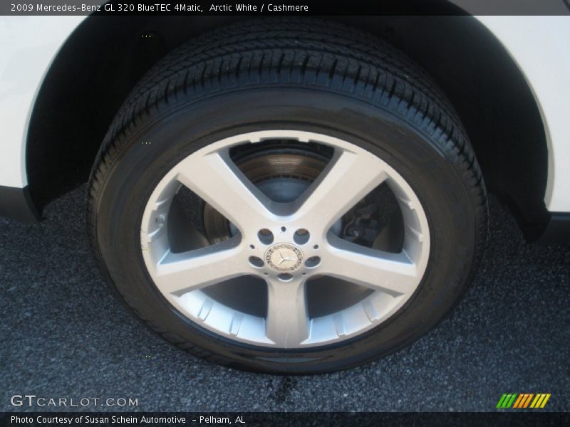 Arctic White / Cashmere 2009 Mercedes-Benz GL 320 BlueTEC 4Matic