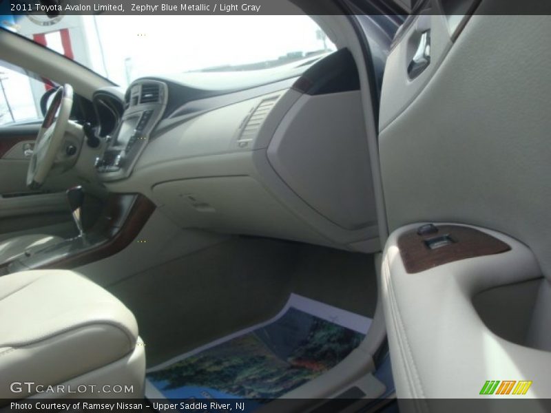 Zephyr Blue Metallic / Light Gray 2011 Toyota Avalon Limited