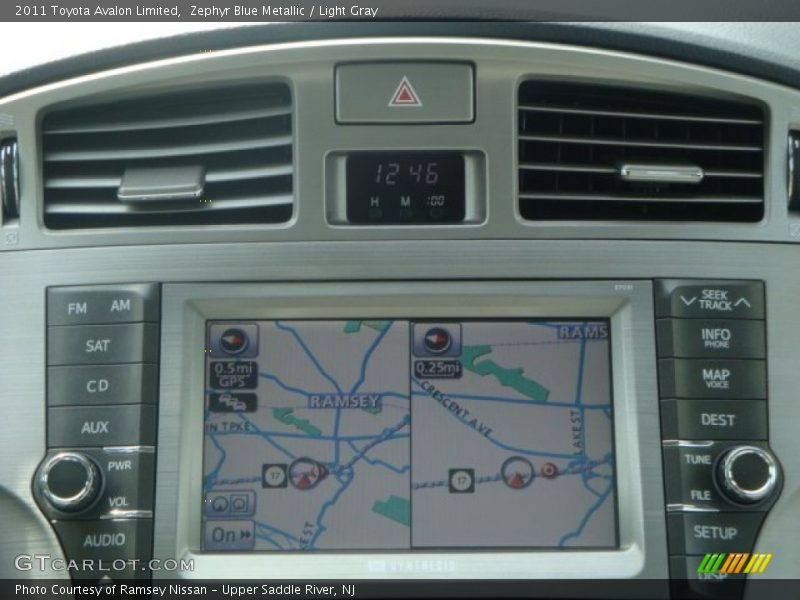 Zephyr Blue Metallic / Light Gray 2011 Toyota Avalon Limited