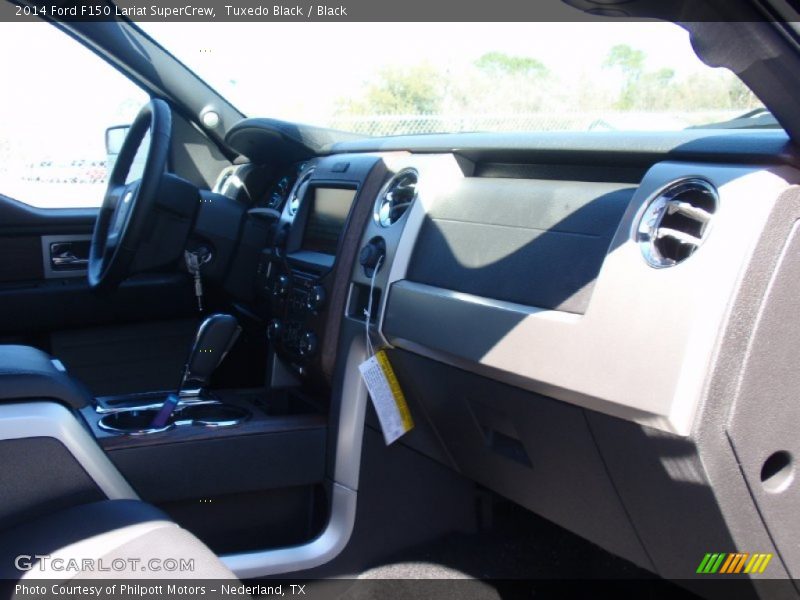 Tuxedo Black / Black 2014 Ford F150 Lariat SuperCrew