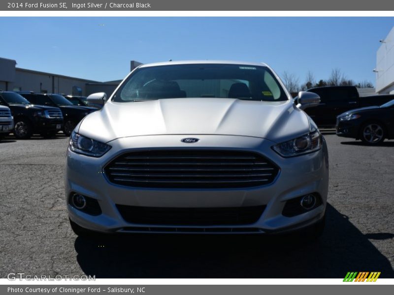 Ingot Silver / Charcoal Black 2014 Ford Fusion SE