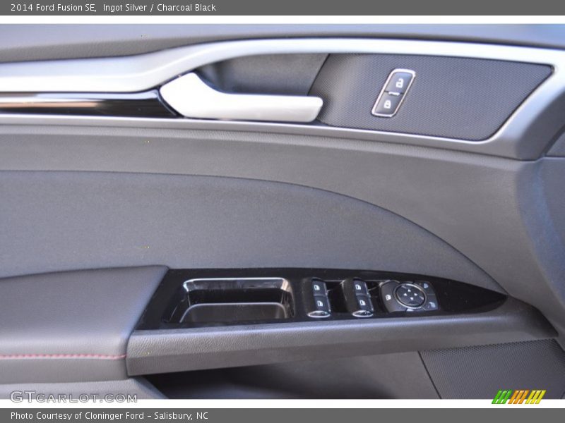 Ingot Silver / Charcoal Black 2014 Ford Fusion SE