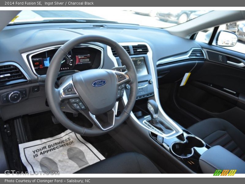 Ingot Silver / Charcoal Black 2014 Ford Fusion SE