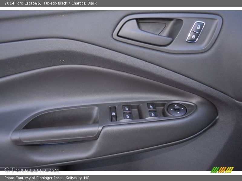 Tuxedo Black / Charcoal Black 2014 Ford Escape S